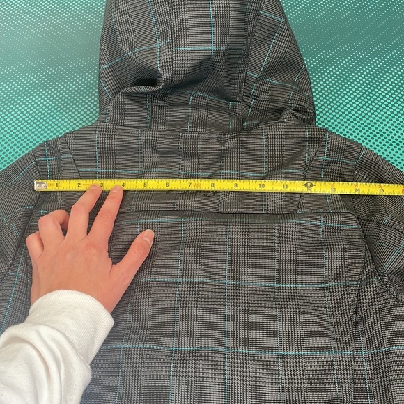 Oakley Womens zip up insulated Water repellant Snow jacket size XS - Picture 11 of 11